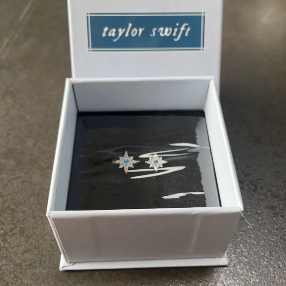 Taylor Swift evermore Arcade Ring Blue Opalite FAN MADE Adjustable With Box